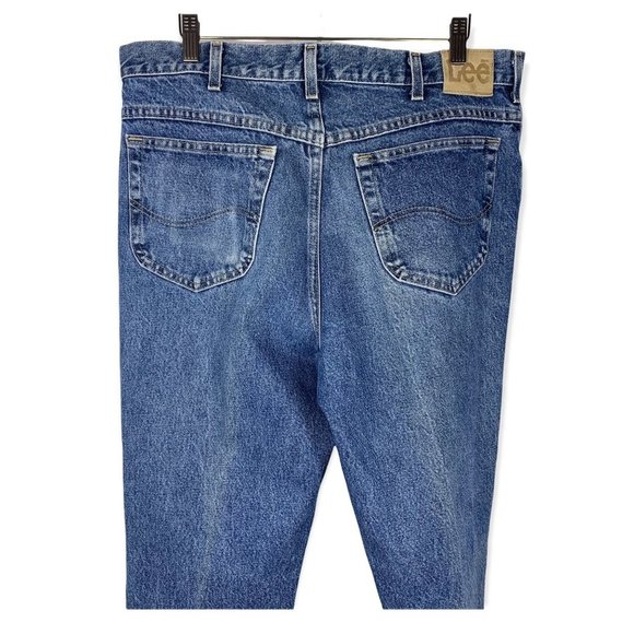 Vintage 90s Lee's Straight Leg Medium Wash Jeans 38x32 - Picture 4 of 10